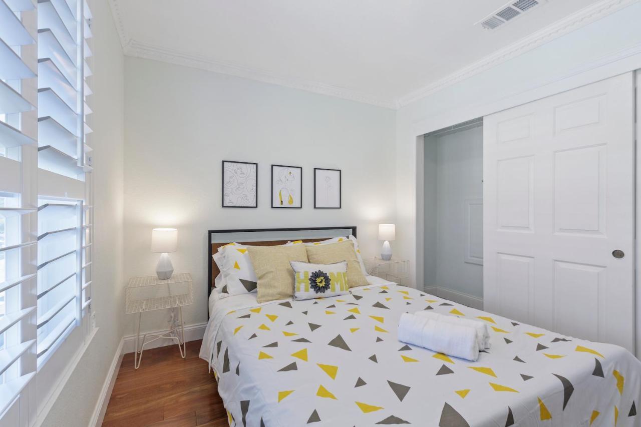 @ Marbella Lane - Buckingham Place Laundry + P Pacifica Exterior foto